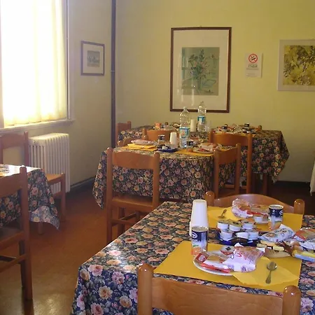 Cristallo Hotel