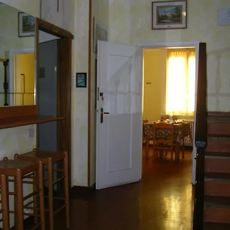 Hotel Cristallo 2*