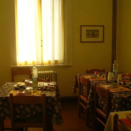 Cristallo Hotel 2*