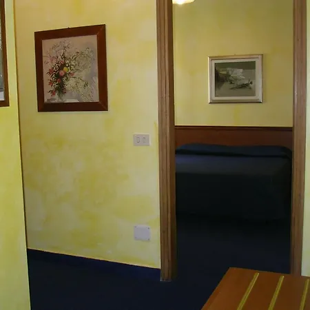 Cristallo Hotel Legnano